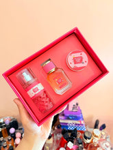 strawberry pound cake